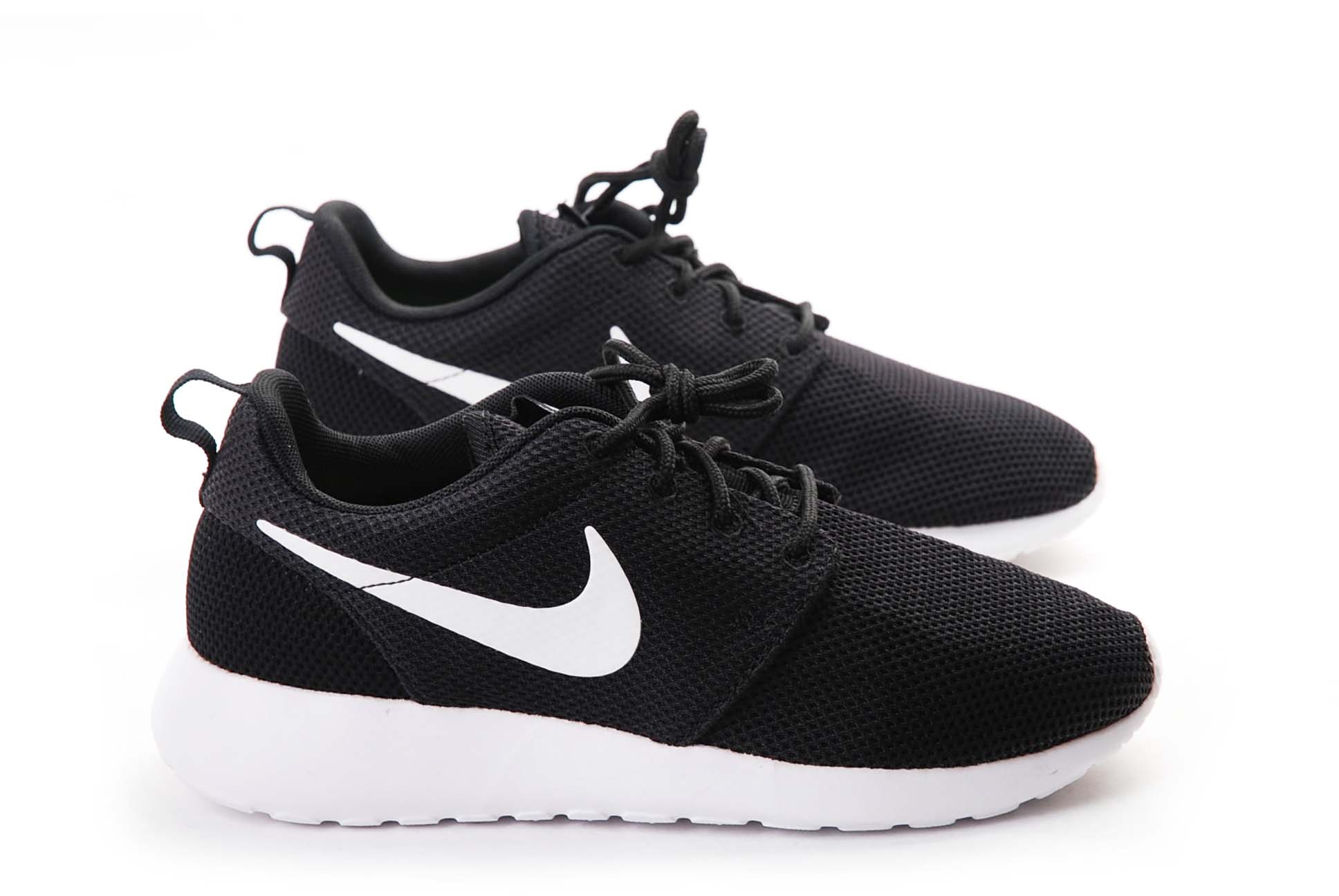 nike roshe run femme blanche